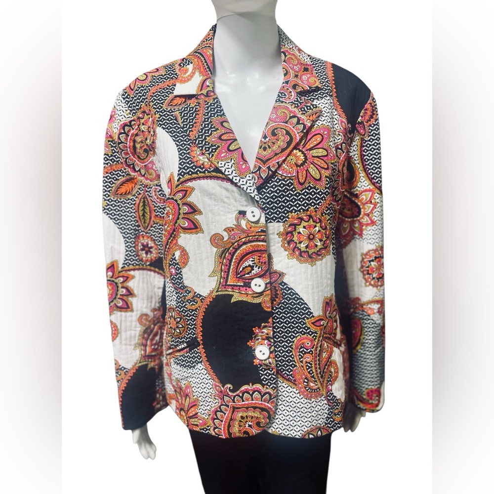 Chico’s Bright Orange Pink White Black Paisley Quilted  Blazer Chico’s 3 (XL 16)